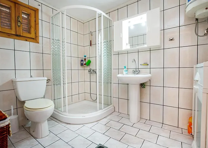 Spiti Dyo Theologos (Thasos)