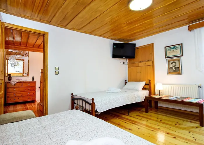 Spiti Dyo Theologos (Thasos)